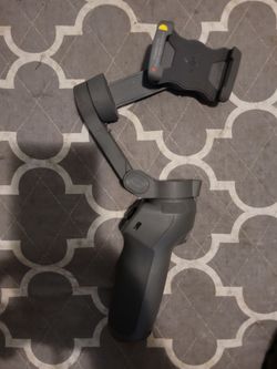 DJI Osmo Mobile 3 Combo Smartphone Gimbal