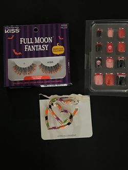 Halloween Beauty Bundle – Lashes, Nails & Earrings