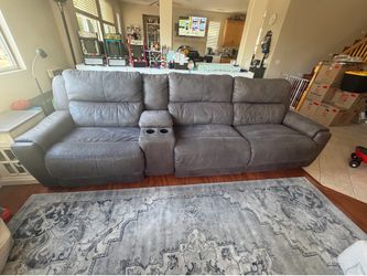 Reclining couch