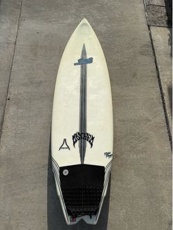 Lost Retro Ripper surfboard