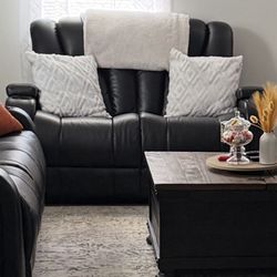 Reciner Sofa Set. With Cup Holders 