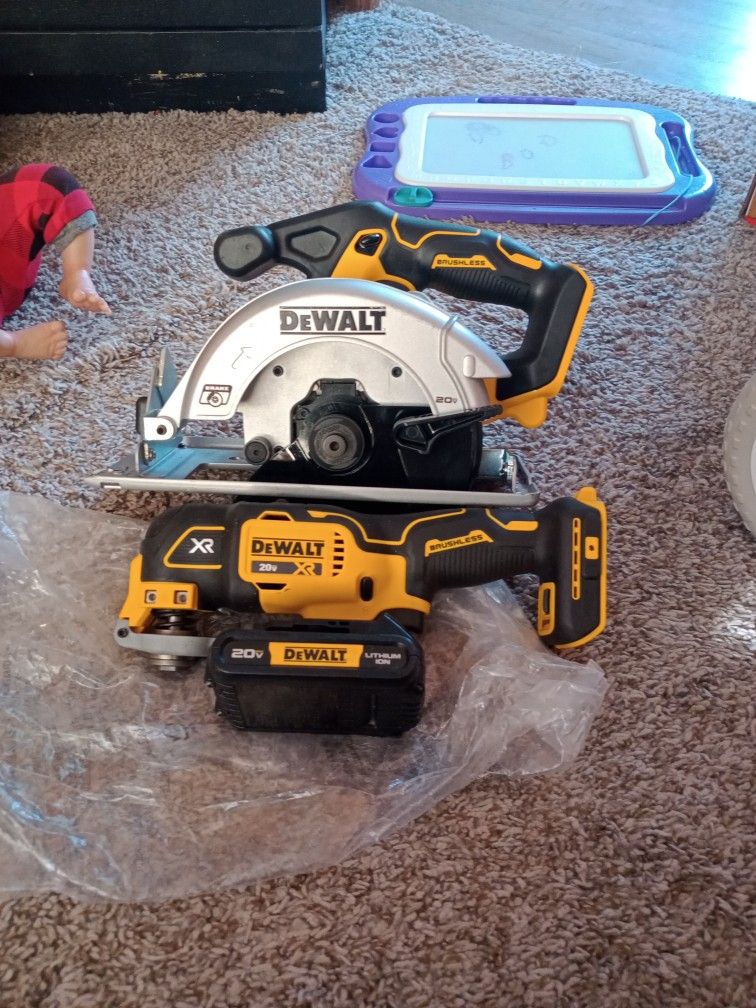 Saw And Mult Tool With 1 Battery