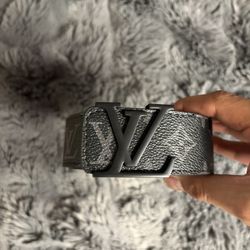 LV Belt