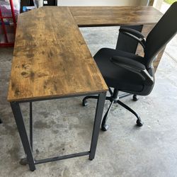 Wood L Shaped Desk 