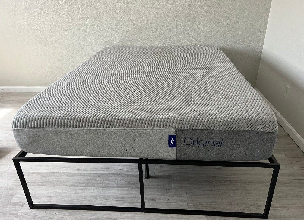 Casper Original King Memory Foam Mattress 
