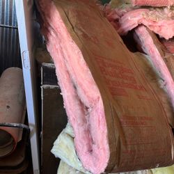 Insulation R11 And. R 19      $1.00  La Piesa