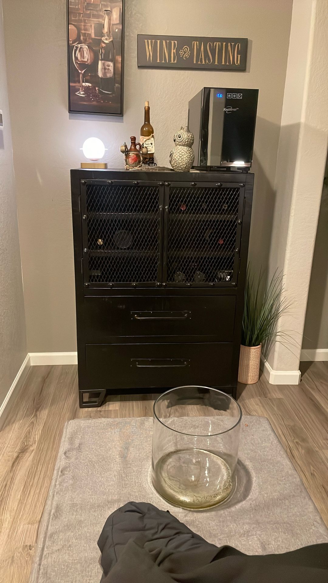 Wine Cabinet