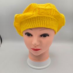 Unbranded Women's Yellow Knit BeretHat One Size