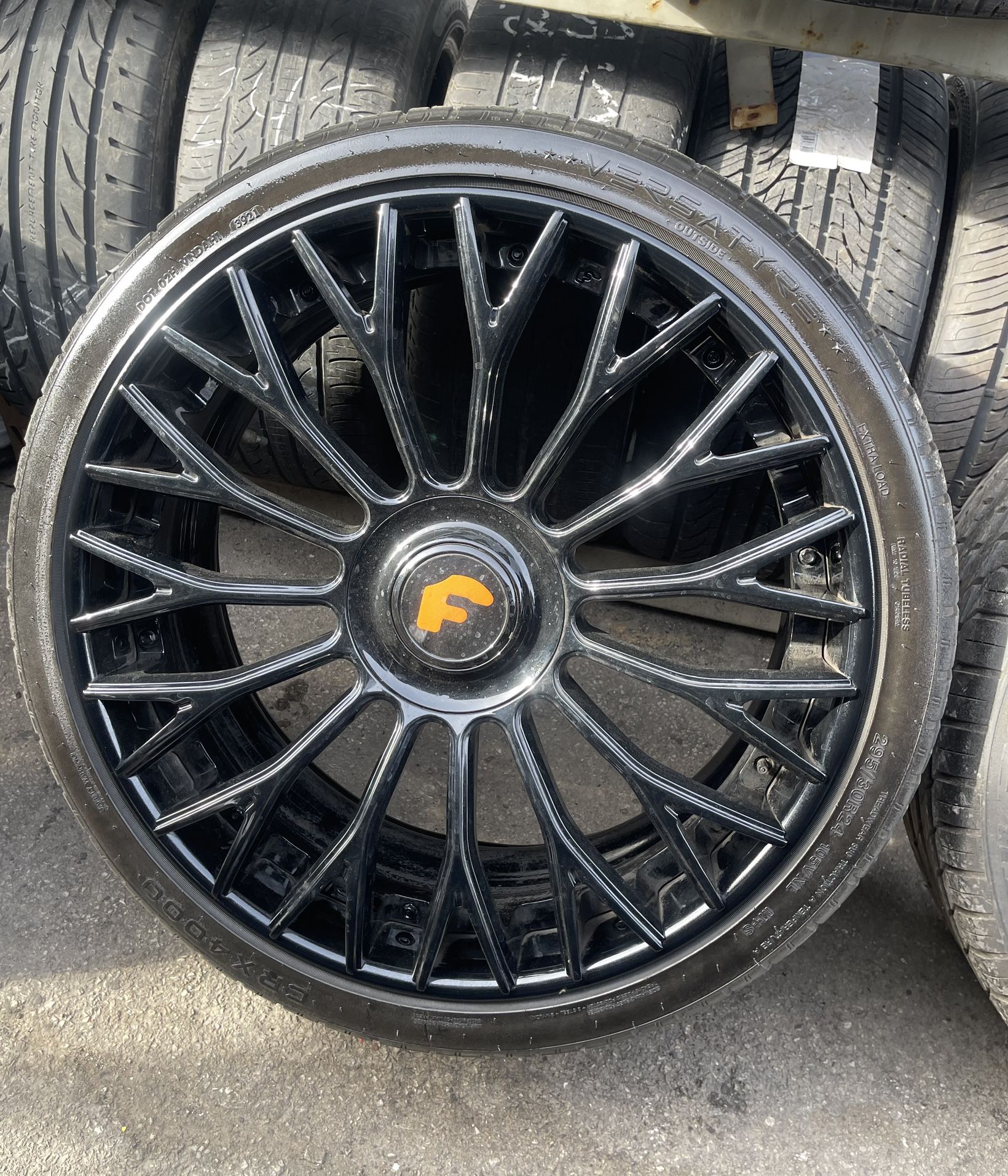24” Forgiato Wheels Rims Tires 5X127 Jeep Set Durango 