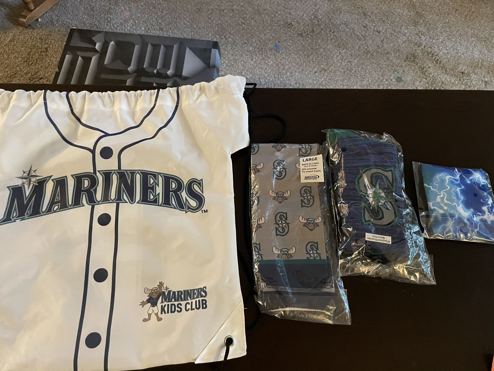Mariners Socks With Draw String Bag