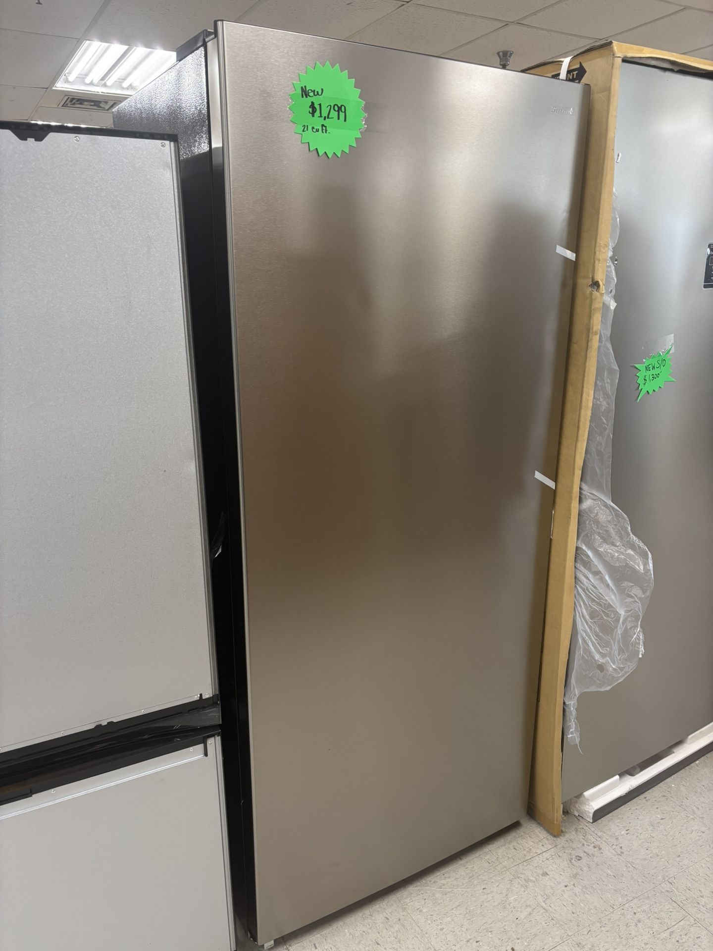 21 Cu Ft Upright Freezer Smad