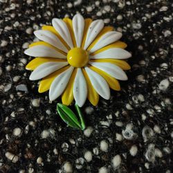 Metal Painted Flower Brooch