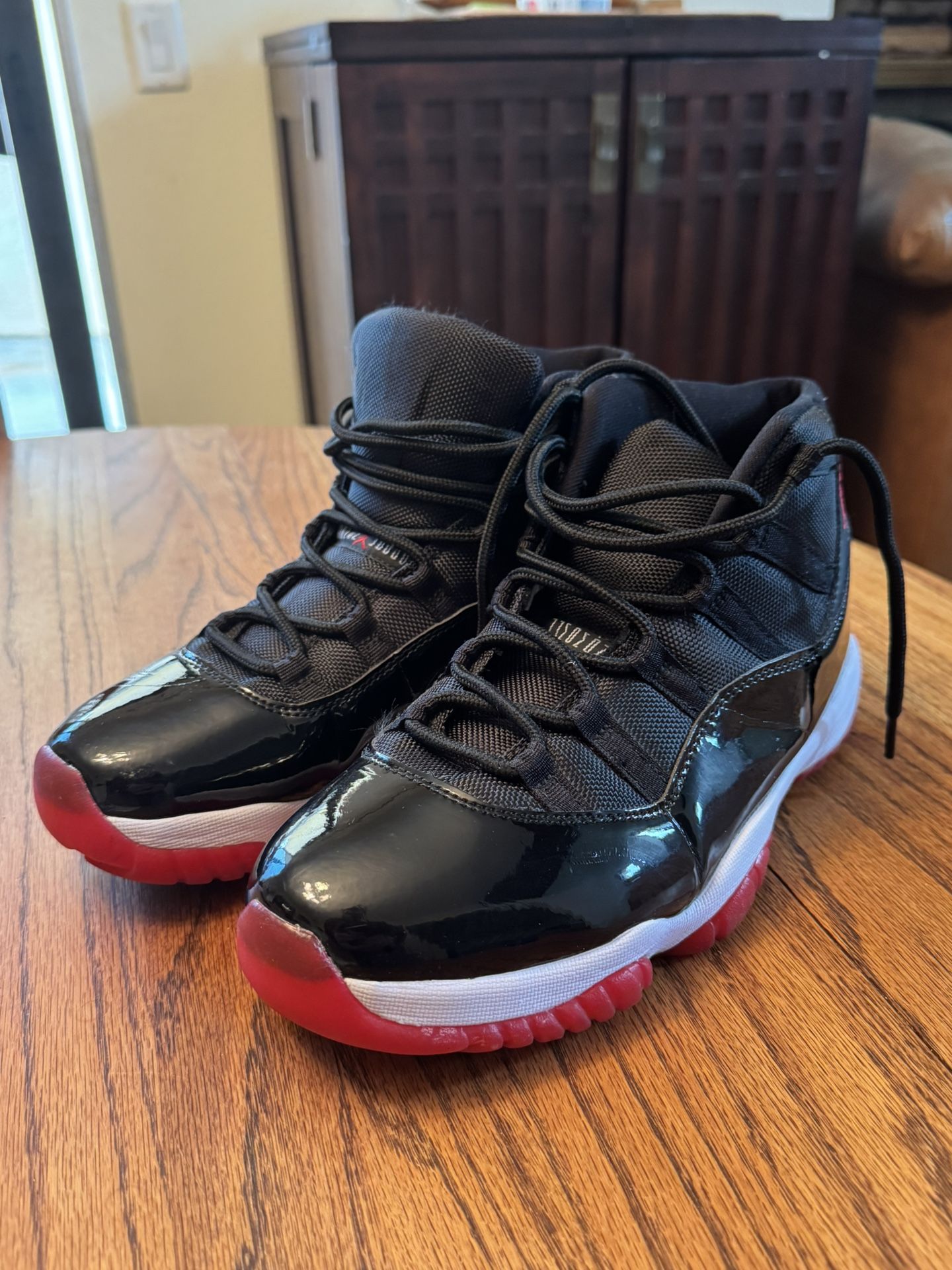 Nike Air Jordan XI Men’s 9.5