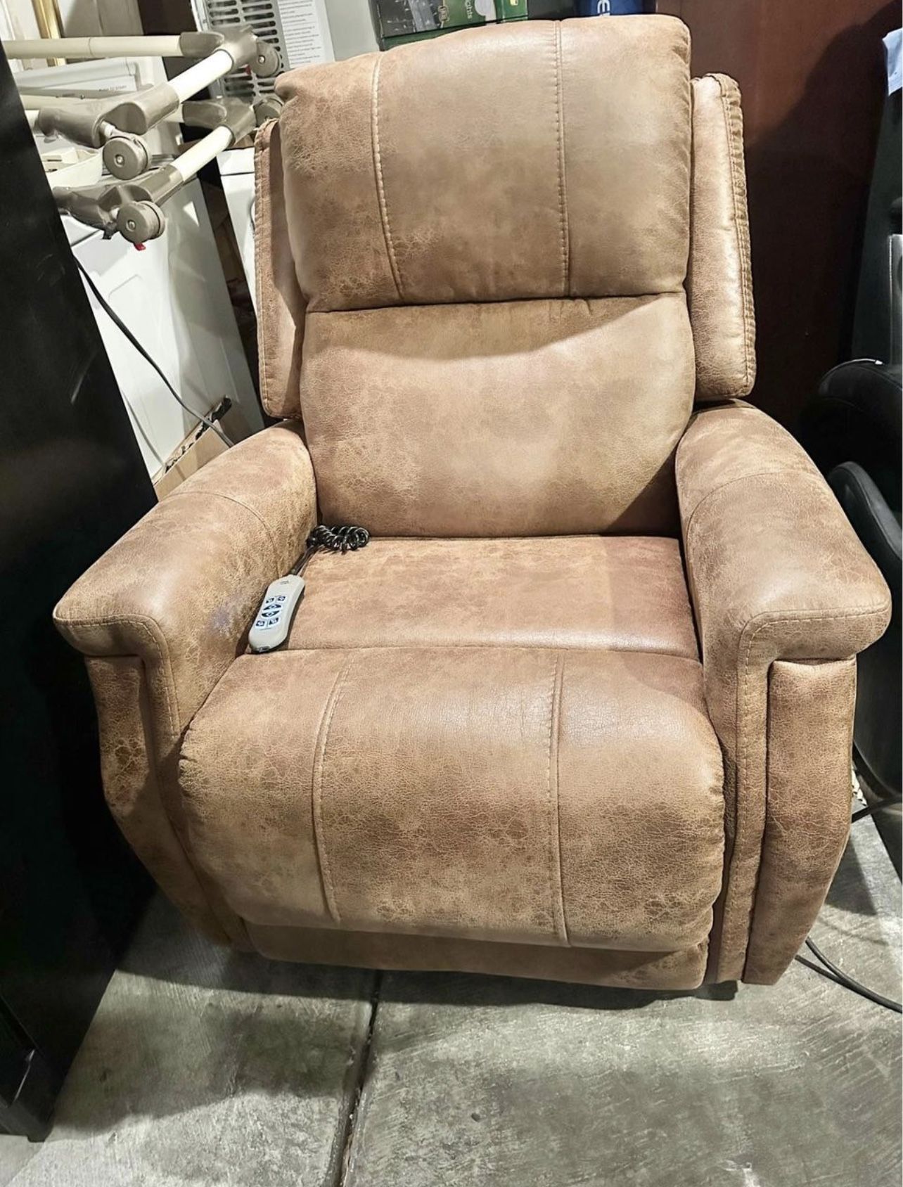 Lazy Boy for Sale in Las Vegas, NV OfferUp