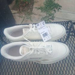 Reebok Size 10
