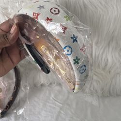 White Trending Headband With Lipgloss 