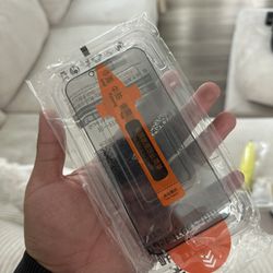 Iphone 14 privacy screen protector 