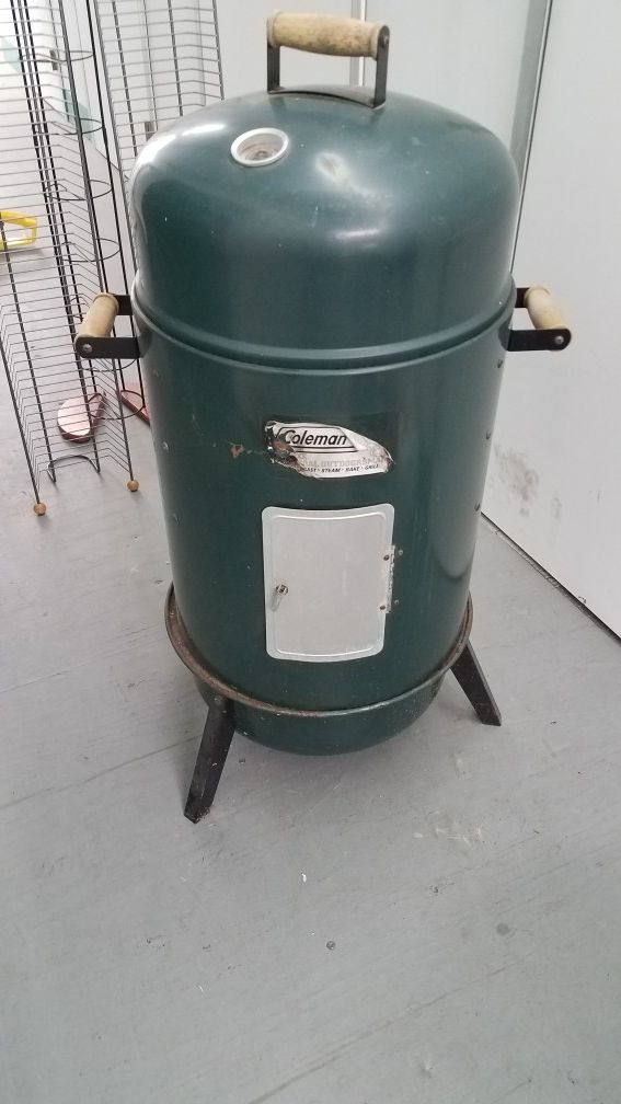 Coleman smoker