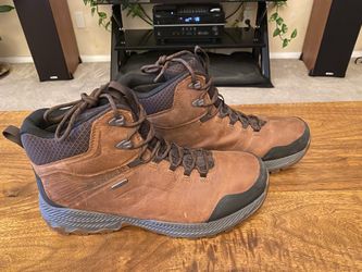 MERRELL Forester Waterproof Boots. MINT COND! Men’s size 13