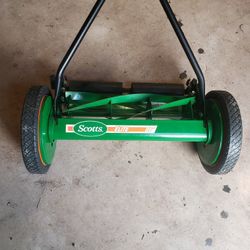 Scotts Elite 16" manuel mower.