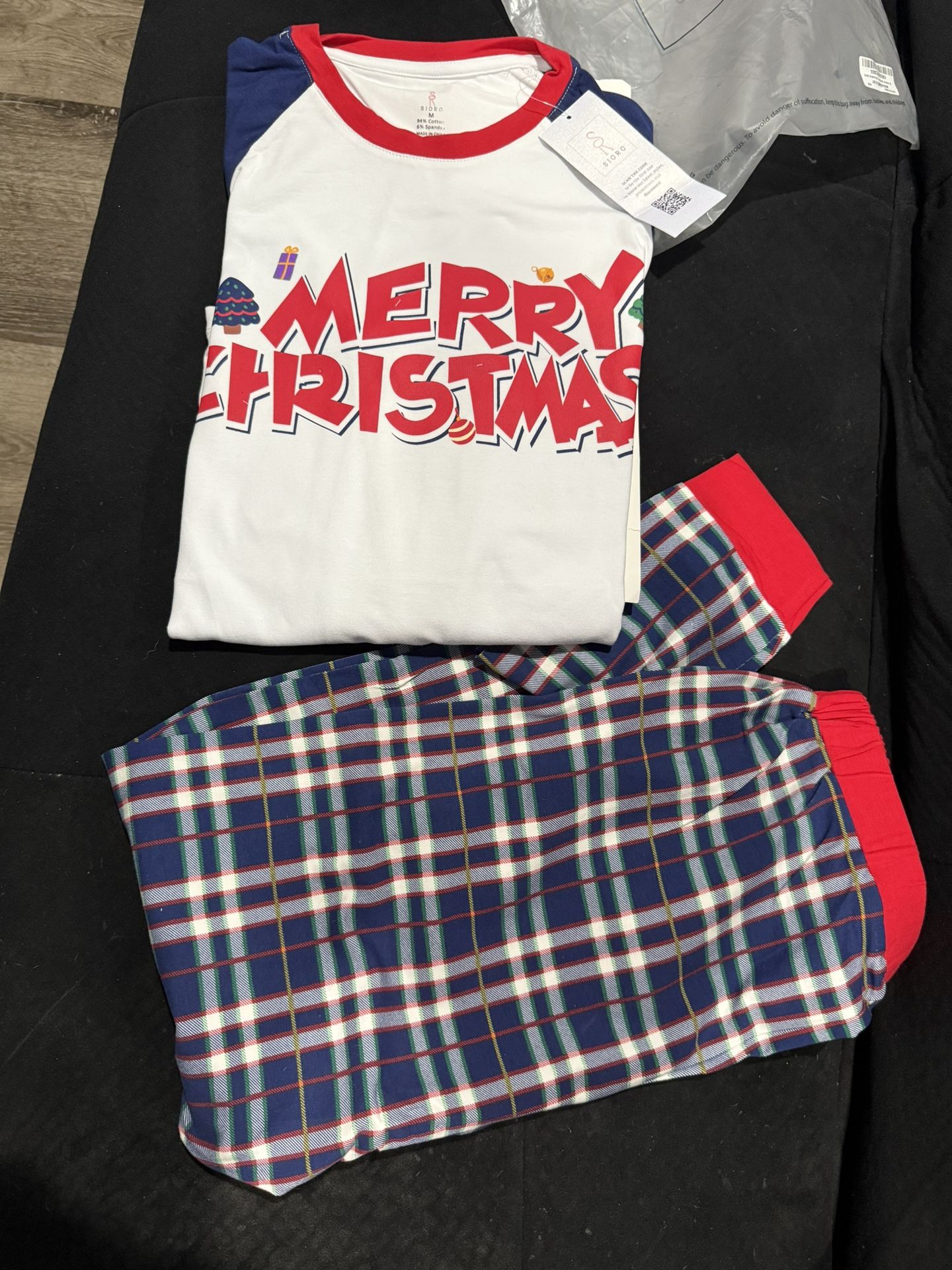 SIORO Christmas Pyjamas Set Family Long Pyjamas with Letter Shirt Top and Plaid Pyjama Pants Sleepwear, size small,medium,Large $15 each