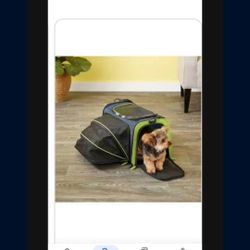 Expandable dog Carrier.