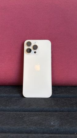 Gold IPhone 14 Pro Max