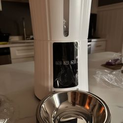Automatic Pet Feeder 