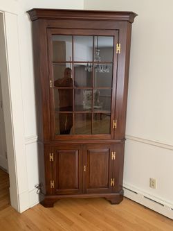 Henkel Harris Mohogany Corner Cabinet
