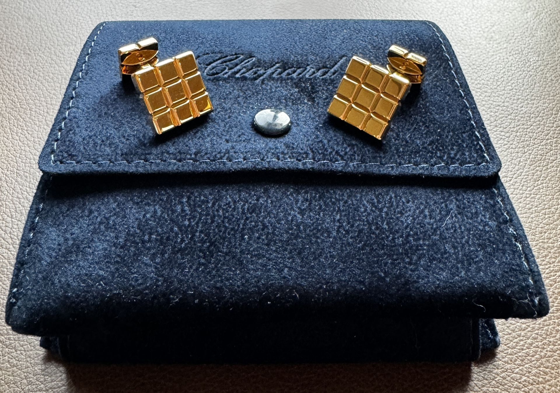 Chopard 18k Yellow Gold Cufflinks Jewelry Ice Cube Men’s Design Rare Authentic