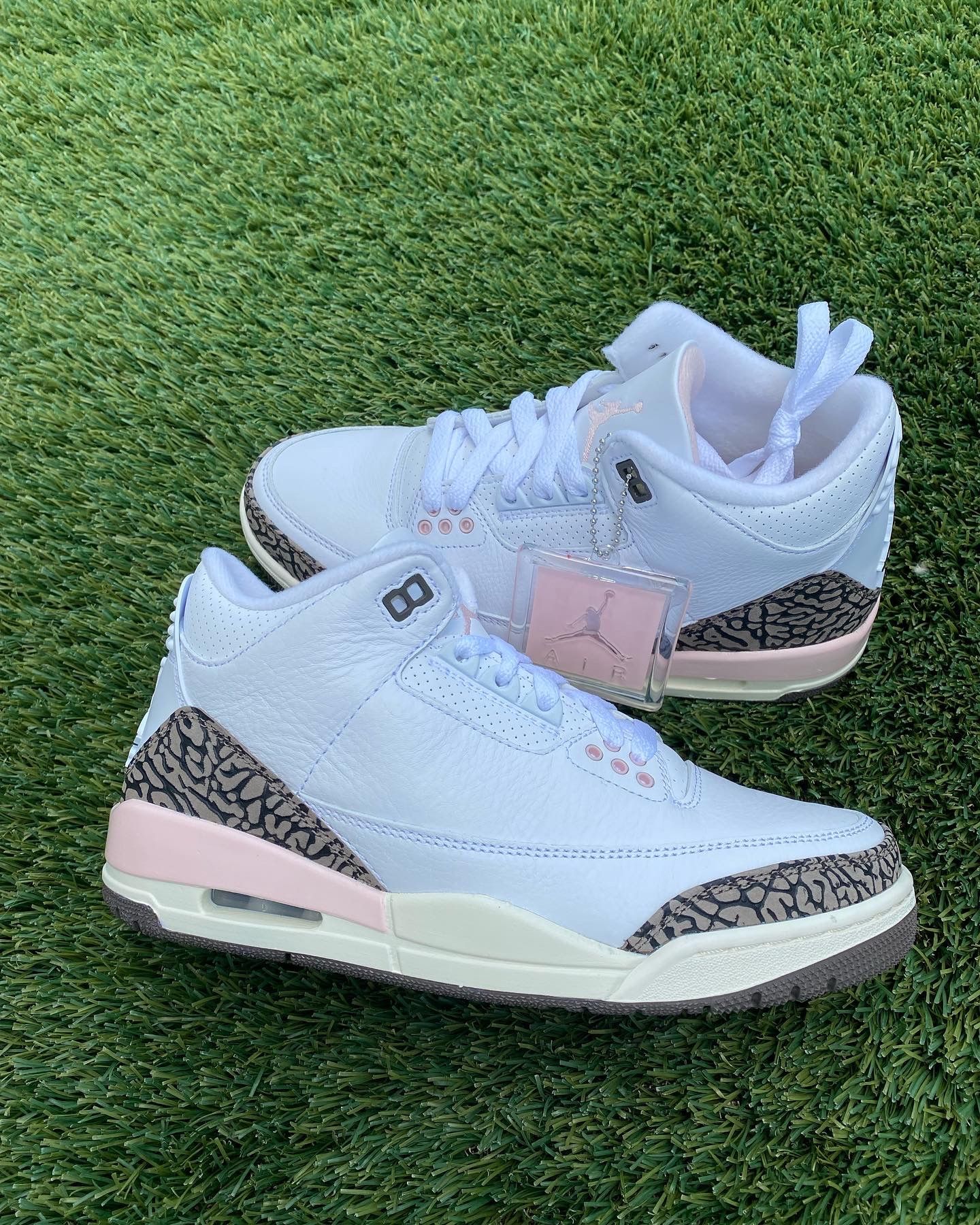Jordan 3 retro mocha neapolitan