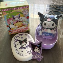 Sanrio Yummy Bento Box + Plush Keychain - Kuromi