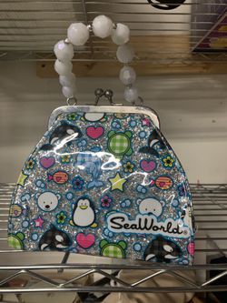 Sea world girls purse