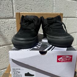 Vans Half Cabs Size 3.5