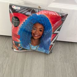 Descendants The Rise Of Red Wig / Chloe Wig / Halloween 