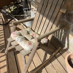 Adirondack Wood Rocking Chair 