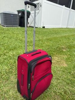Pierre Cardin carry-on suitcase 22 x 13 x 11.5 in for sale /