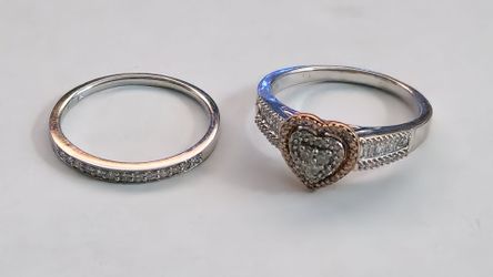10k White gold Diamond Ring Set – Band and Heart Ring