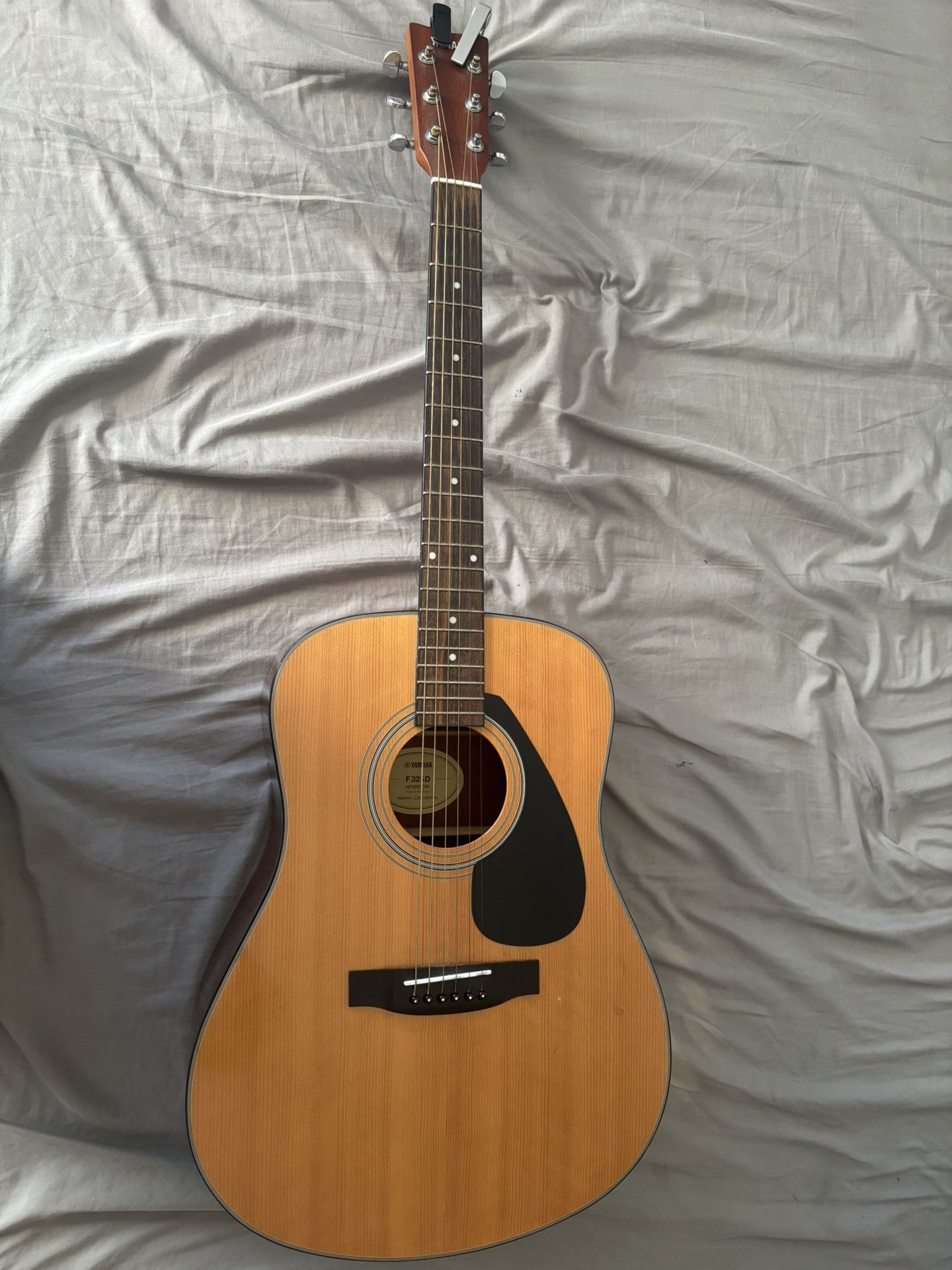 Yamaha F325D Used Guitar