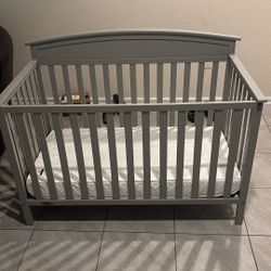 Baby Crib 