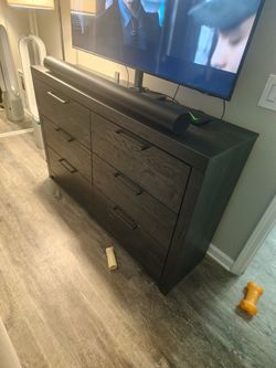 Dresser