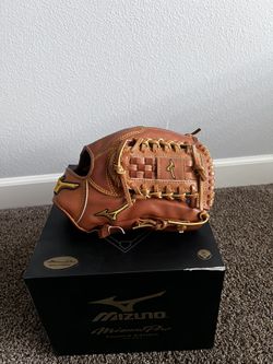 Mizuno Pro limited Glove