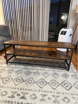 TV stand | Like New