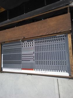 Sound craft spirit monitor 2