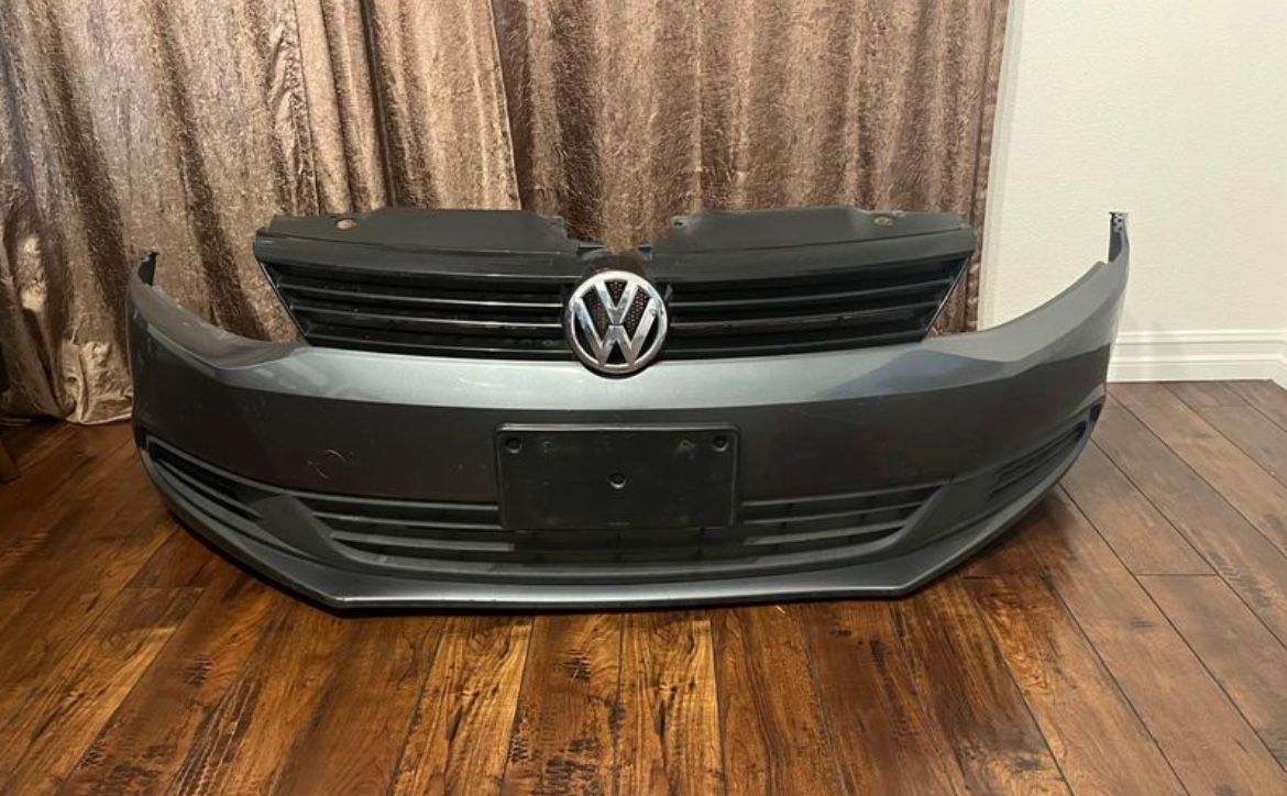 2010 2011 2012 2013 2014 2015 2016 2017 2018 VW Jetta doors mirrors , other parts available grill bumper door headlights Vw parts Volkswagen parts Bu