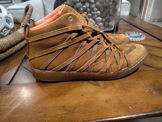 Nike leather size 10.5
