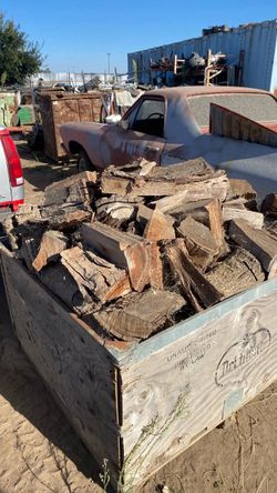 Split and seasoned eucalyptus  $50