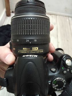 Nikon camera D 5000
