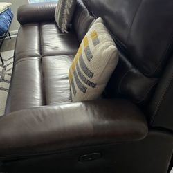 Electric Reclining Leather Sofa – Great Condition