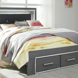 Lodanna Gray Full LED Storage Bed

